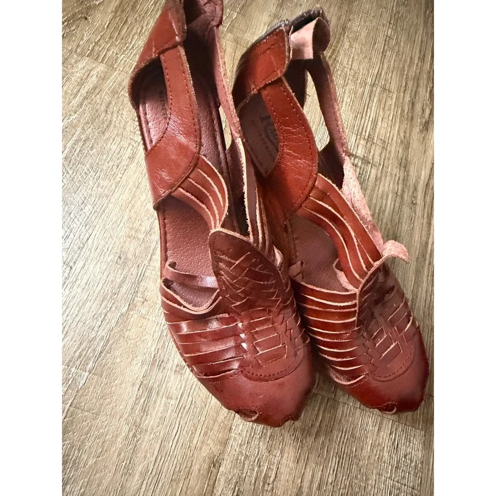 Women’s Woven Leather Wedge Sandals — Rust Brown